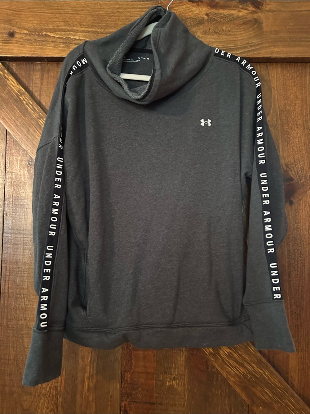 Under Armour Women’s Charcoal Gray Pullover Cowl Neck